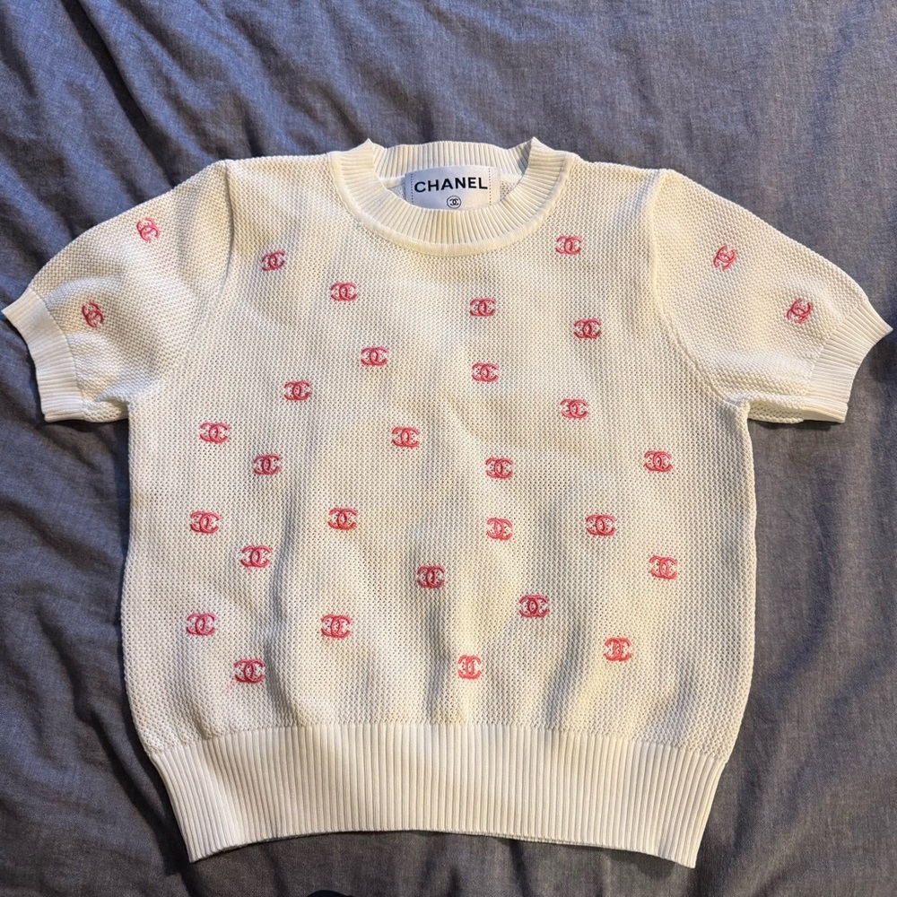 CHANEL Cream and Pink Logo Blouse